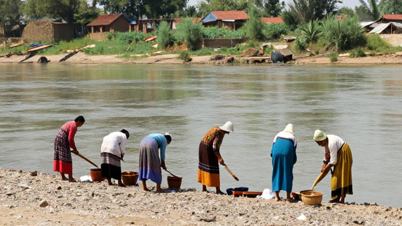 Mujeres antiguas lavando ropa al río