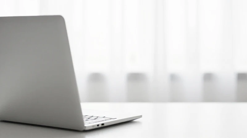 Cómo hacer un organigrama atractivo y eficiente en Word 7 Espacio limpio, laptop moderna, luz suave